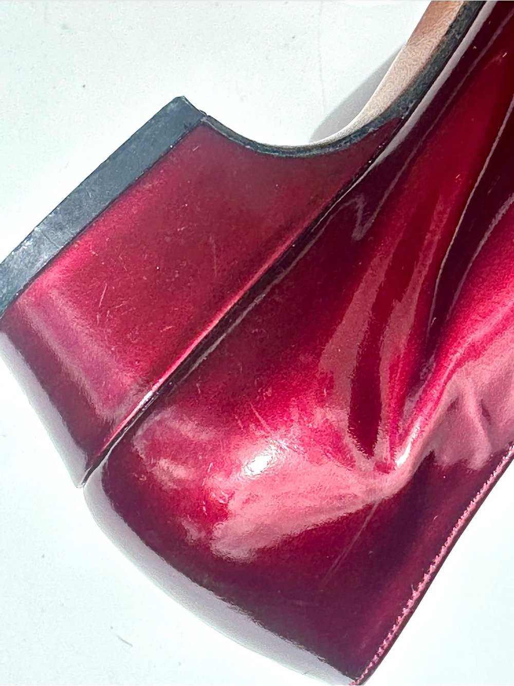 Salvatore Ferragamo Metallic Burgundy Red Patent Low Heel Ballet Pump, Bow, 7 B - Picture 12 of 15